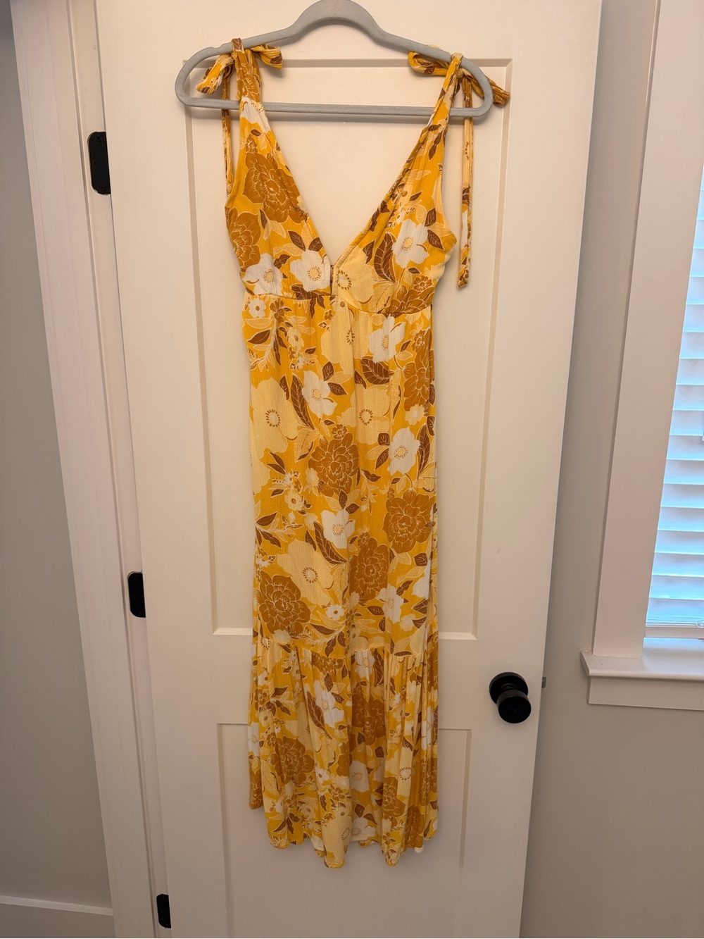 Abercrombie & Fitch Yellow Floral Tie-Shoulder Maxi Dress with Pockets